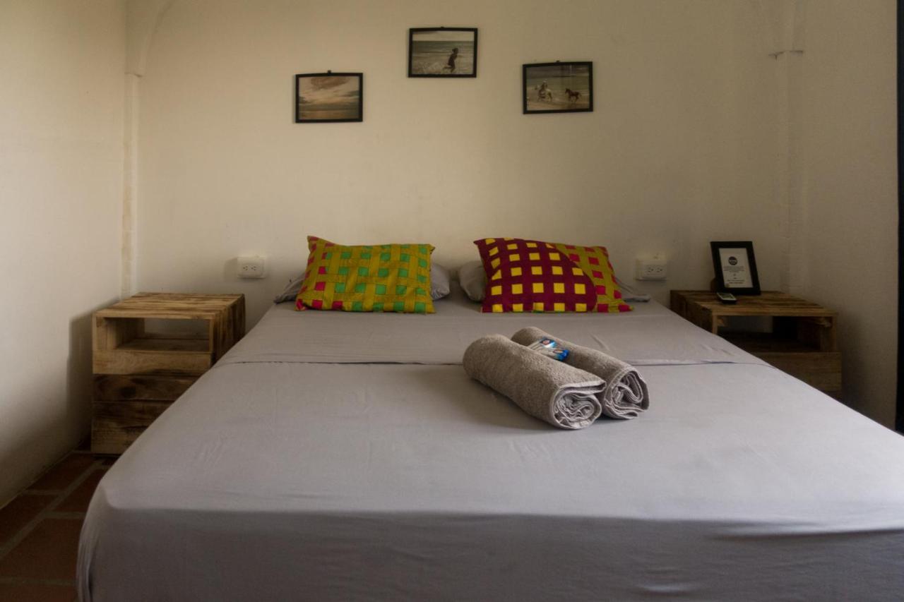 פלאייה בלאנקה The Corner Hostel מראה חיצוני תמונה