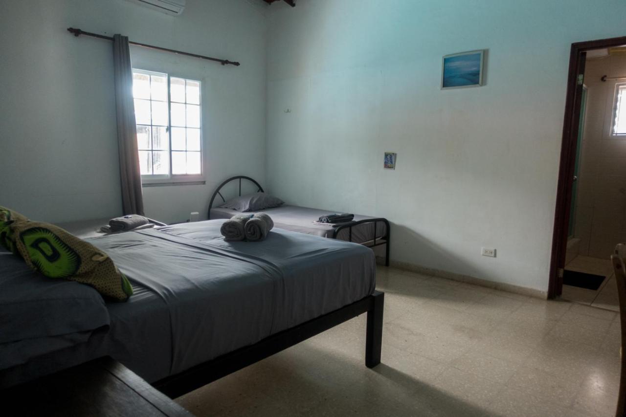 פלאייה בלאנקה The Corner Hostel מראה חיצוני תמונה