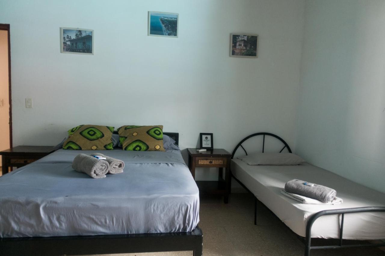 פלאייה בלאנקה The Corner Hostel מראה חיצוני תמונה