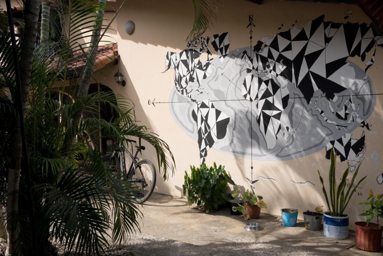 פלאייה בלאנקה The Corner Hostel מראה חיצוני תמונה